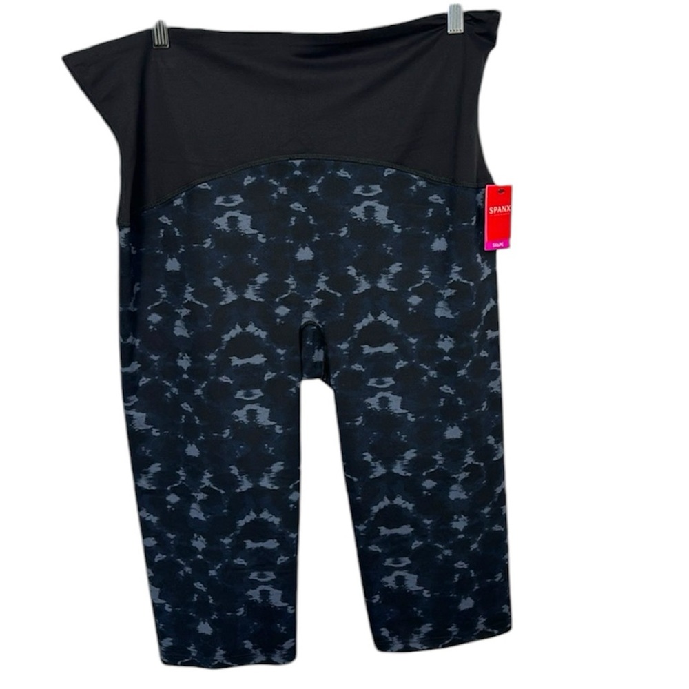 NWT NEW with tags SPANX active compression knee pants size 3X midnight sky